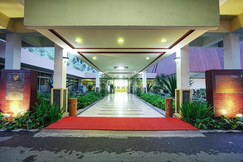Hotel Sahid Kawanua Manado Zewnętrze zdjęcie