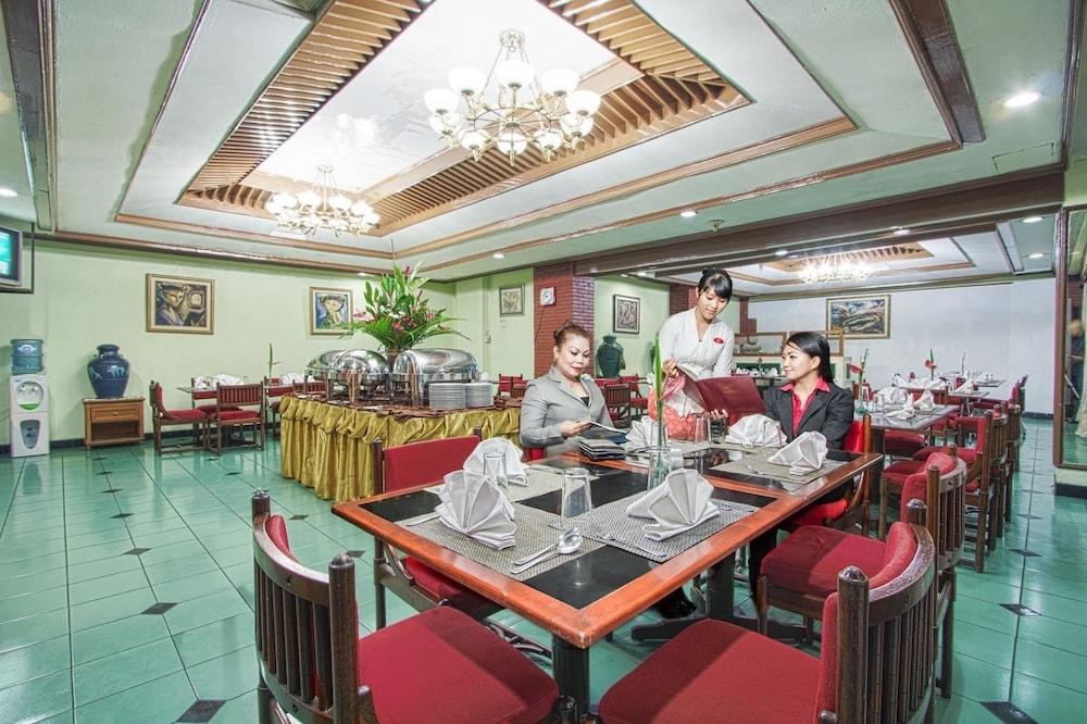 Hotel Sahid Kawanua Manado Zewnętrze zdjęcie